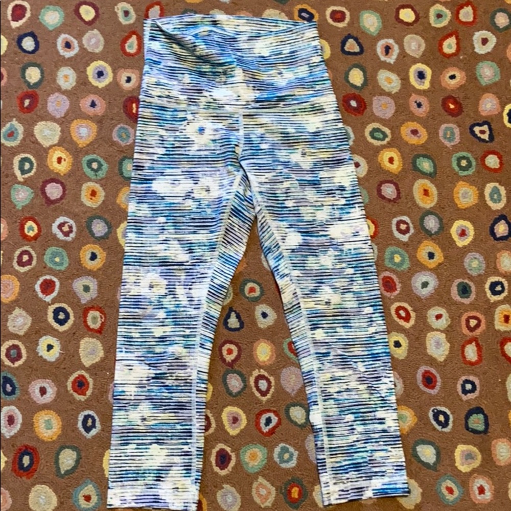 Lululemon wunder under cropped yoga tights